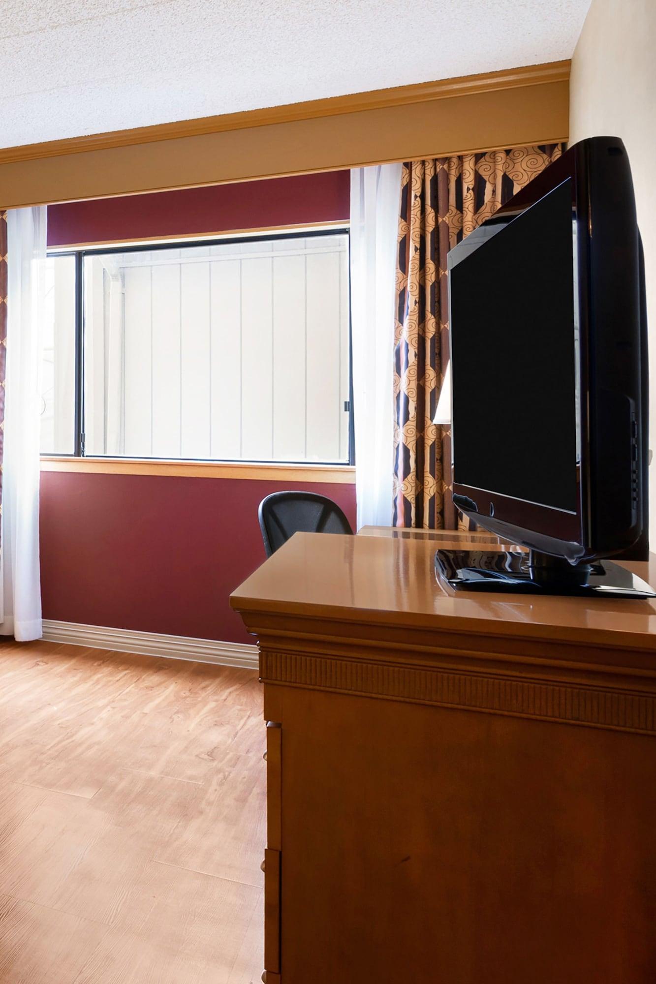 Ramada By Wyndham Toms River Esterno foto